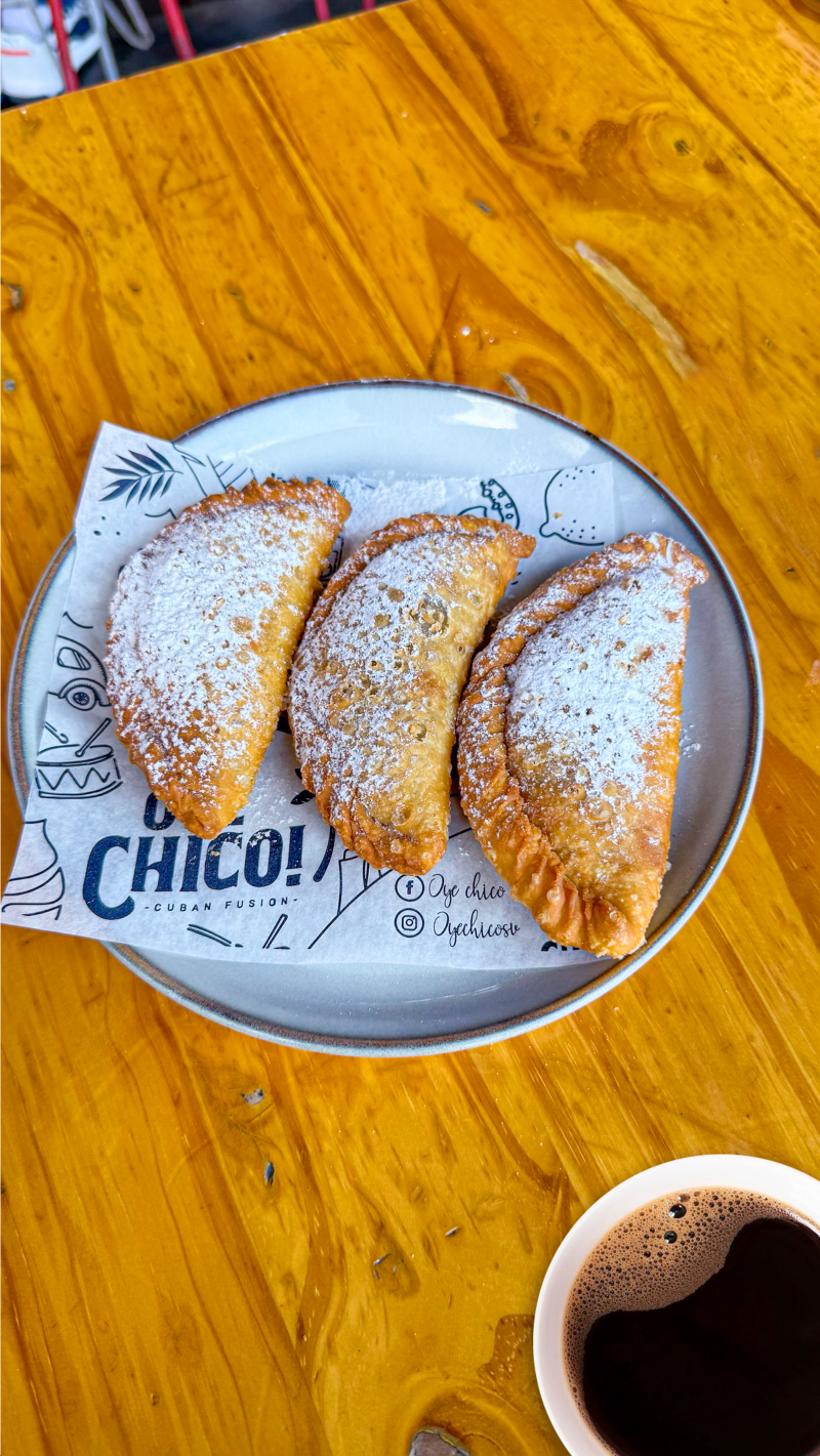 Empanadas de Nutella, maní y banano